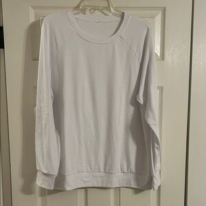 Elegant White Women's Sweatshirt